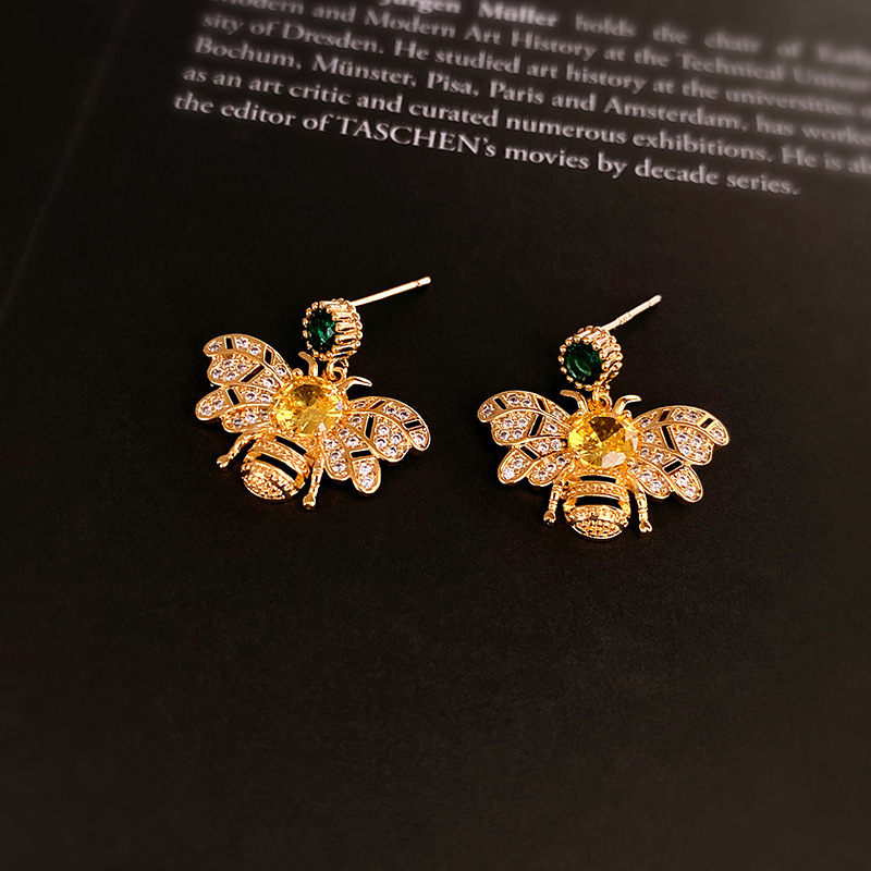 Luxury Brand Designer Jewelry Silver Needle Zircon Bee Earrings Vintage Light Luxury High-End Sense Of Temperament Personality Stud Earrings Medieval 