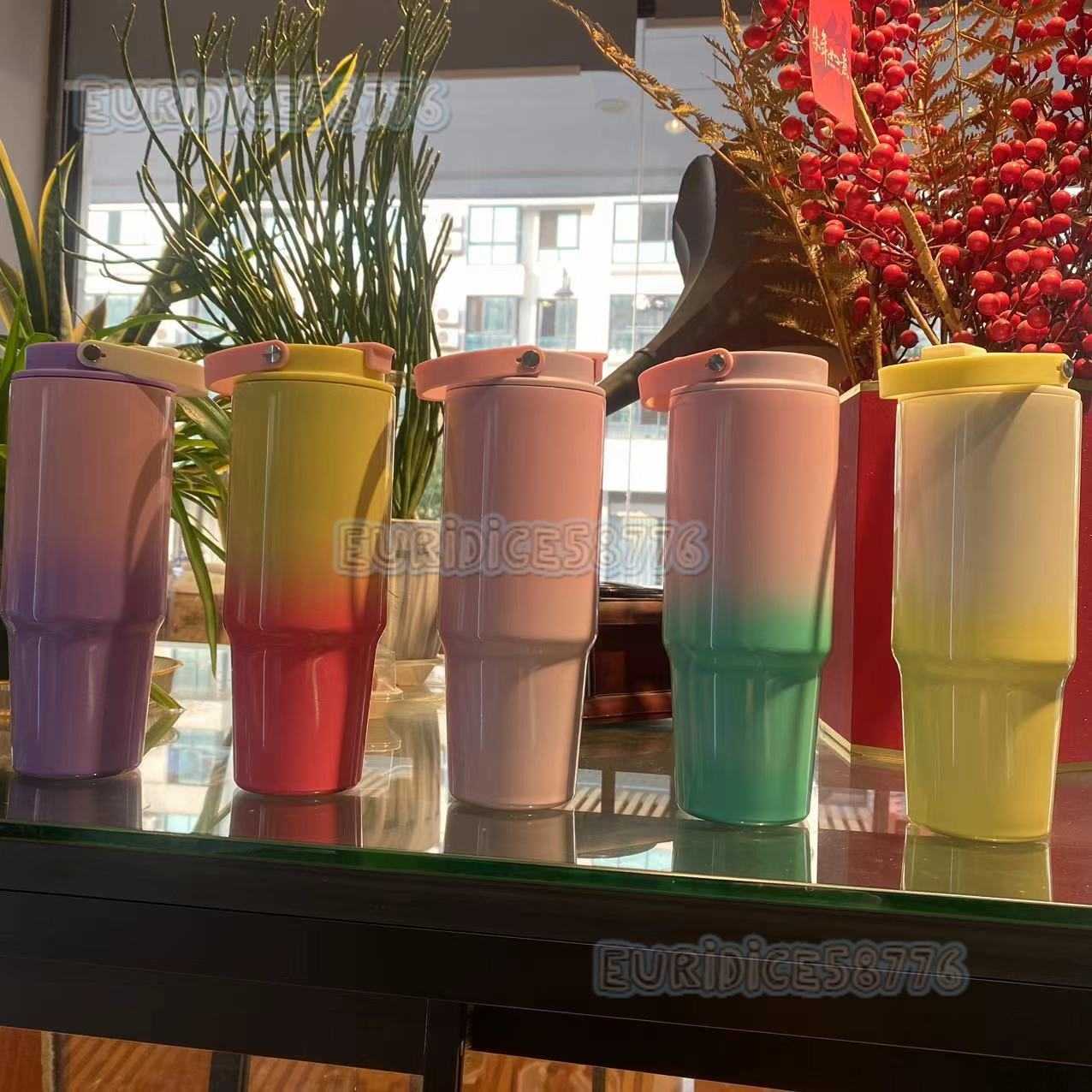 Gradient Car Cup Large Capacity Portable Dual Drinking Straw Cup for Car and Office Insulated Cold and Hot Ice Cup H250911