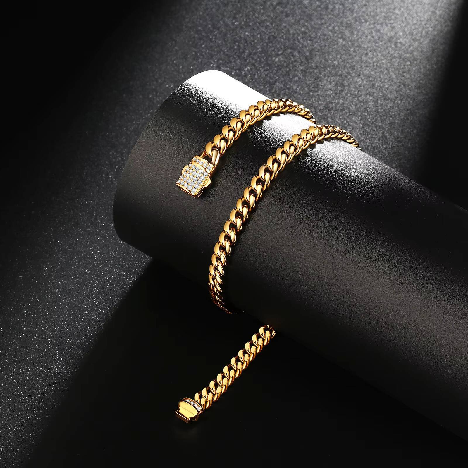 New 614mm Width 18K Gold Plated Stainless Steel Iced Out Zircon Clasp Cuban Chain Custom Design Miami Cuban Link Chain Necklace