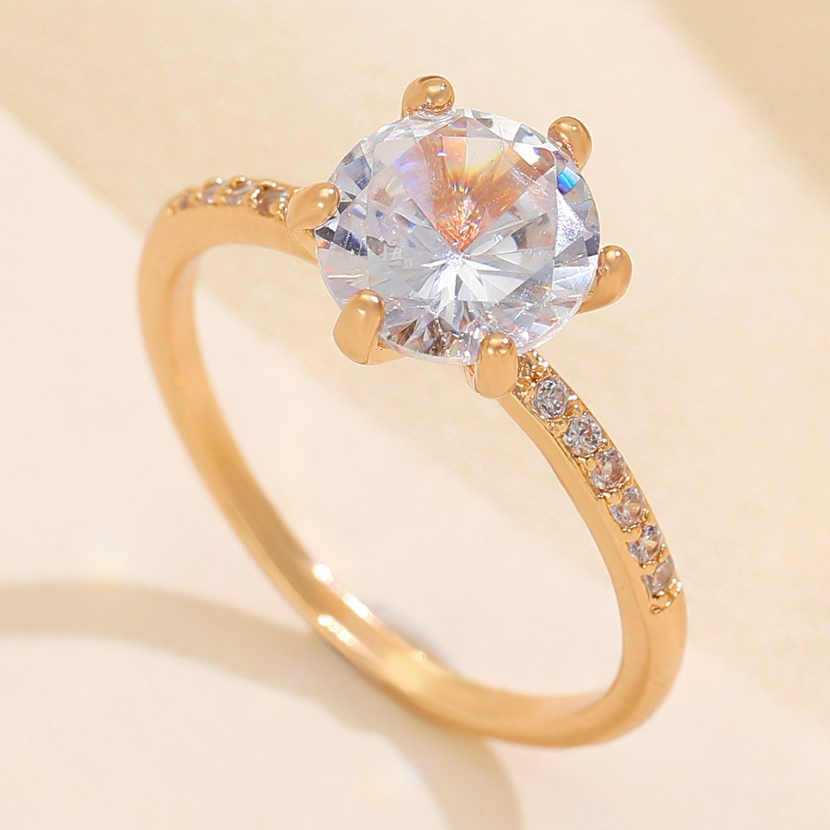 New Fashion Six-Claw For Women, Ins Wedding Ring, Light Luxury Creative Zircon Index Finger Ring