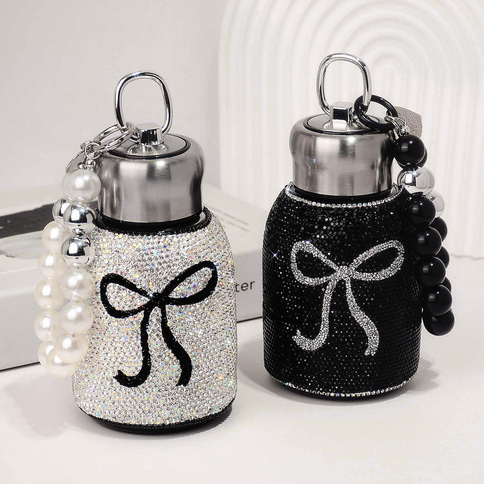 High Aesthetic Diamond Studded Insulated Cup Luxurious Portable 304 Stainless Steel Handheld Bow Vacuum Car Water 250808