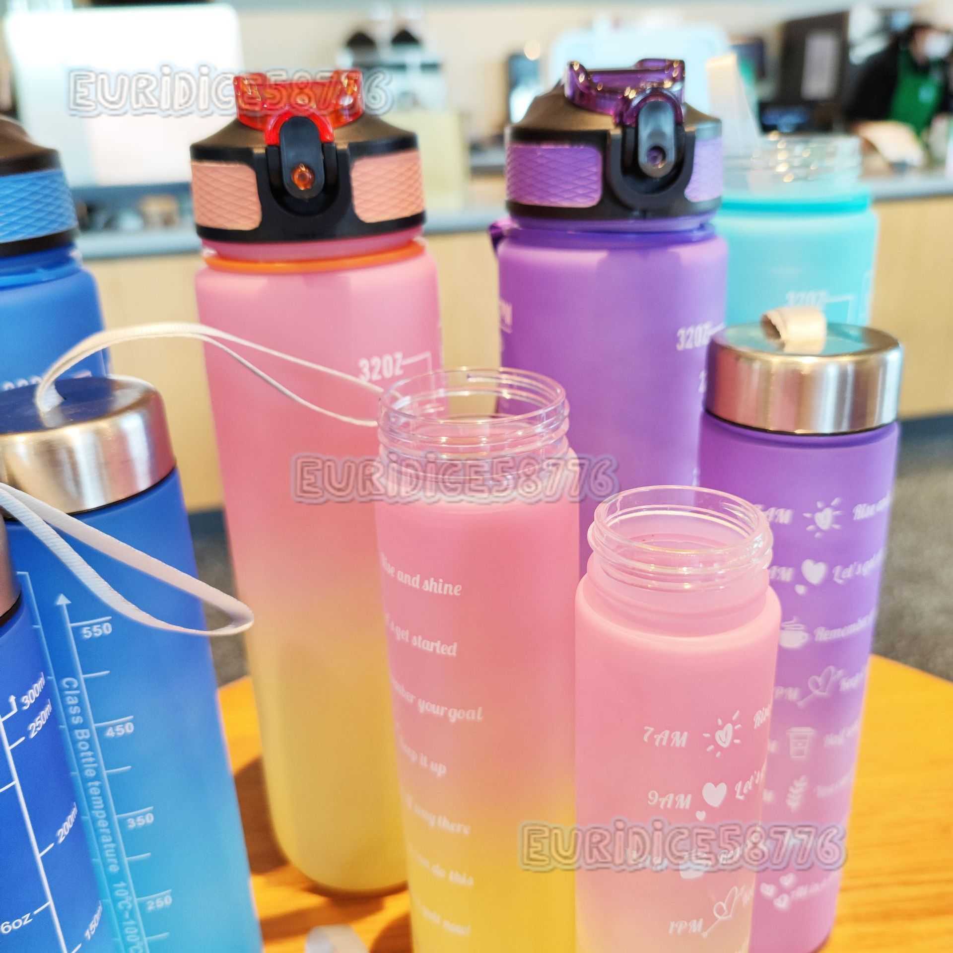 Gradient Color Threepiece Set Space Cup Summer Frosted Sports Water Cup Portable Strap Duckbill Straw Plastic Cup H250911