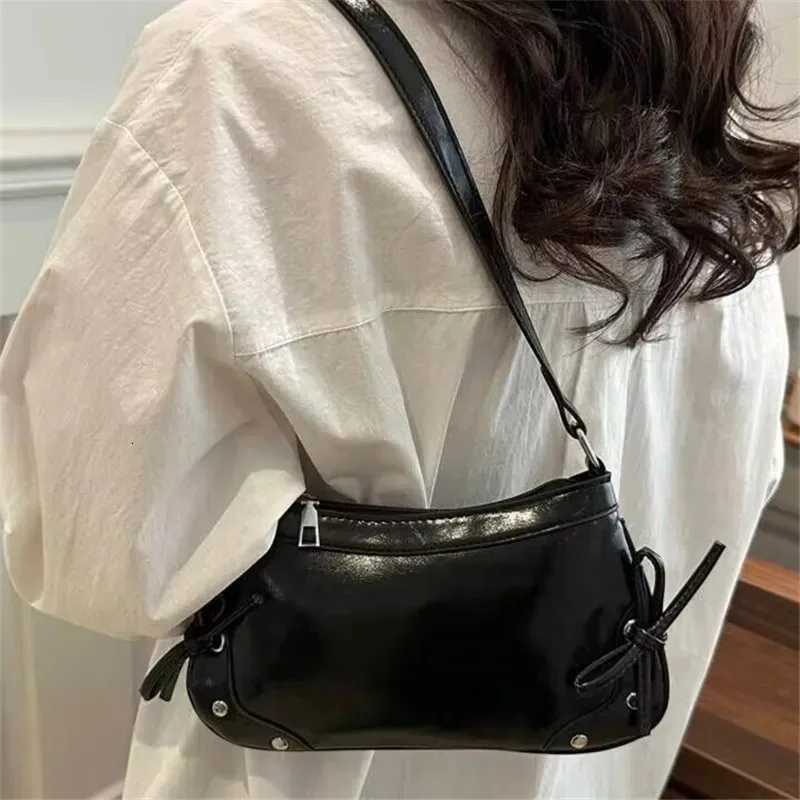 European American Soft Leather Shoulder Bag Bow Armpit Bag Versatile Single Shoulder Bags Fashionable Handbag Women for Daily W250911