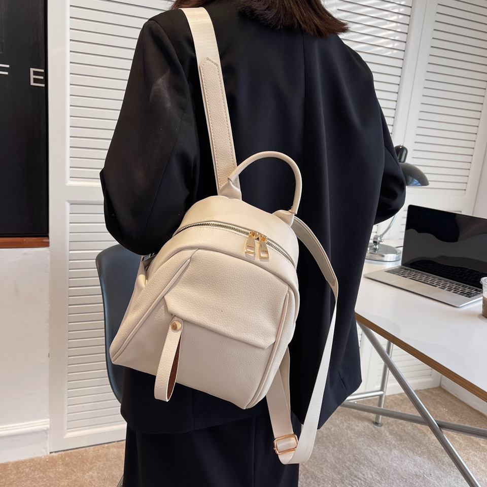 TB BHULAMTE Designer Bag Backpack Korean Style Soft Leather Texture Fashion Simple Backpack Casual Versatile School Luxury Bag Commuting Literary Bag 