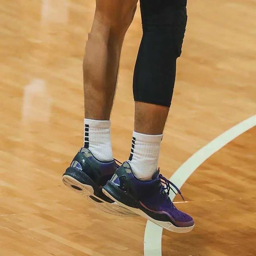 6Pairs Sport Socks for Men Women Non Slip Football Socks for Basketball Baseball Rugby Soccer Cycling Tennis Towel Bottom D250911