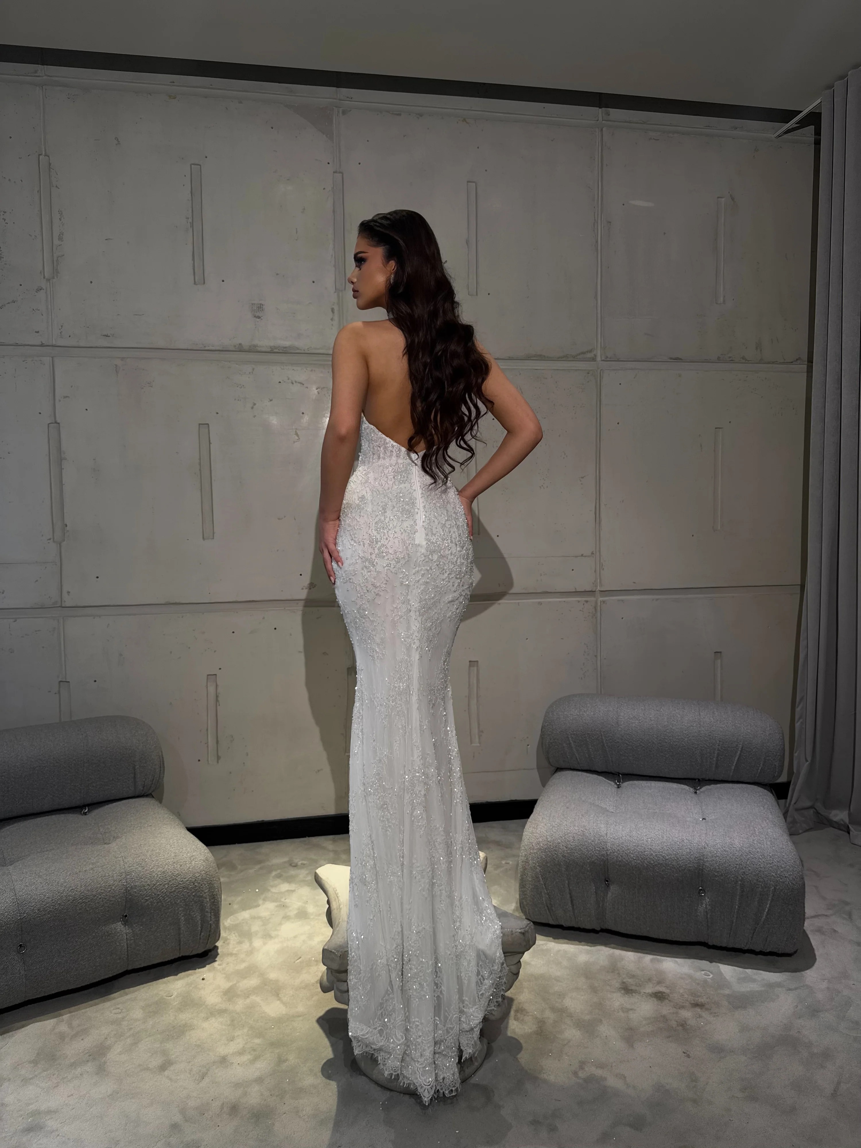 Classic Evening Dresses For Women Halter Neck Sleeveless Backless Gown Sequins Lace Floor Length Dress Party Customized Dress