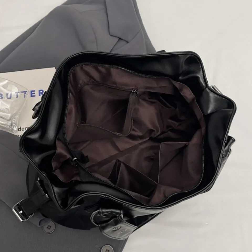 Retro Brand Roomy Shoulder Bag Female Luxury Solid Color Classic Crossbody Bag Large Capacity Style Soft PU Leather Tote Bag W250911