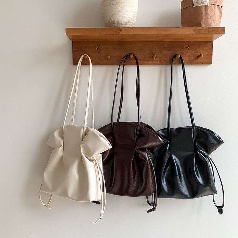 Niche Design Lucky For Women 2025 Spring New Trendy Fashion Texture Large Capacity Women's Shoulder Bag