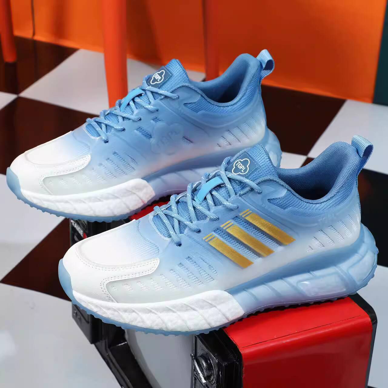 TGPL L688 2025 New Outdoor Sports for Men and Women, Non-Slip, Wear-Resistant, Breathable, Lightweight Casual Shoes