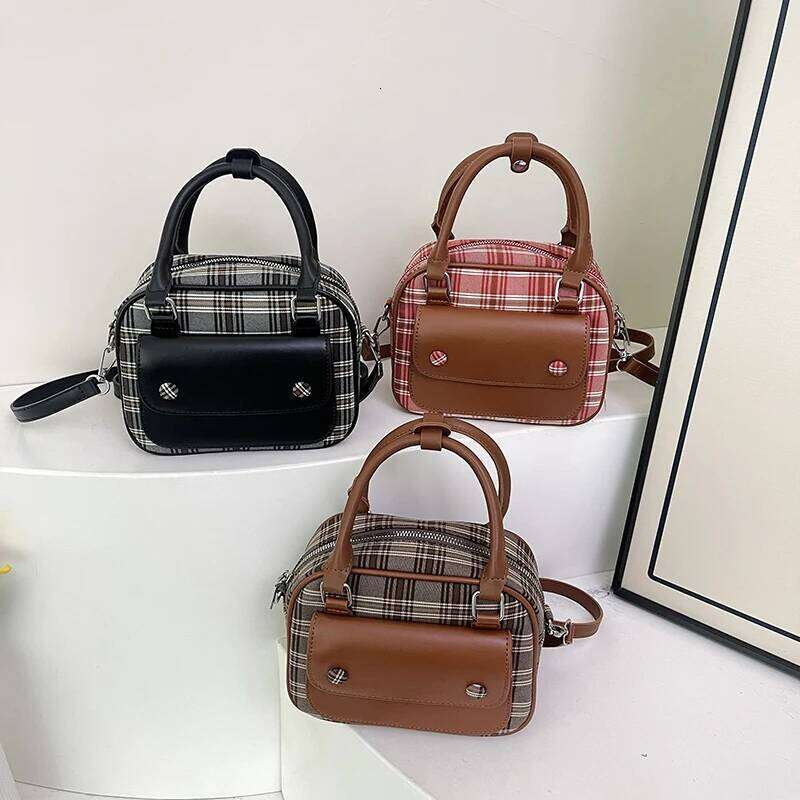 Korean High-End Satchel Boston 2025 Autumn And Winter New Fashion Plaid Shoulder Crossbody Bowling Bag
