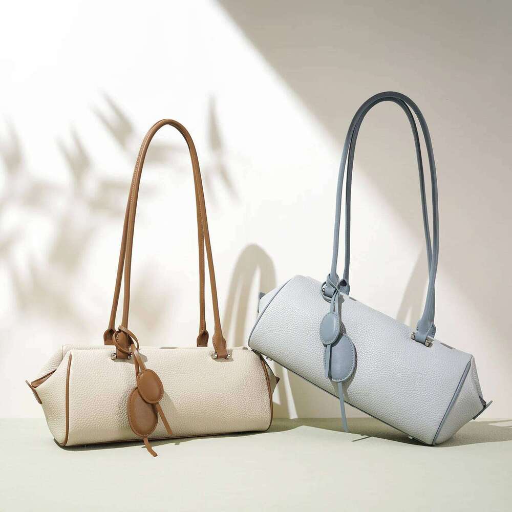 Light Genuine Leather Shoulder Bags For Women Classic Solid Color Lady Commuter Underarm Bag With Pendant