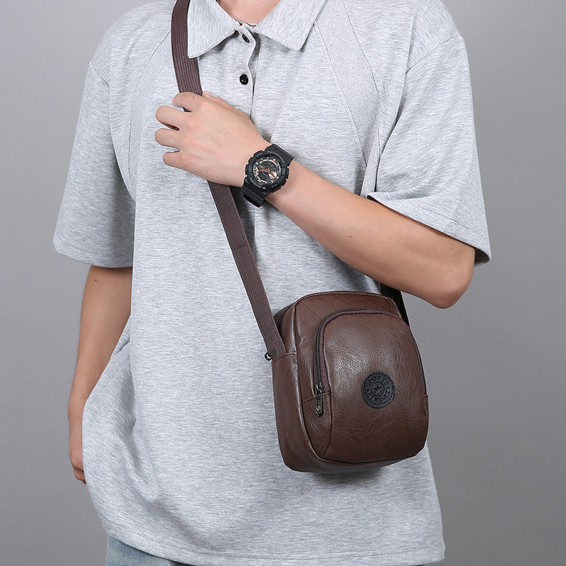 New Fashion Soft Free Shipping PU Designer Bag Single Shoulder Small Bag Casual Sports Men S Crossbody Bag Luxury Bag Business Portable Commuting Vers