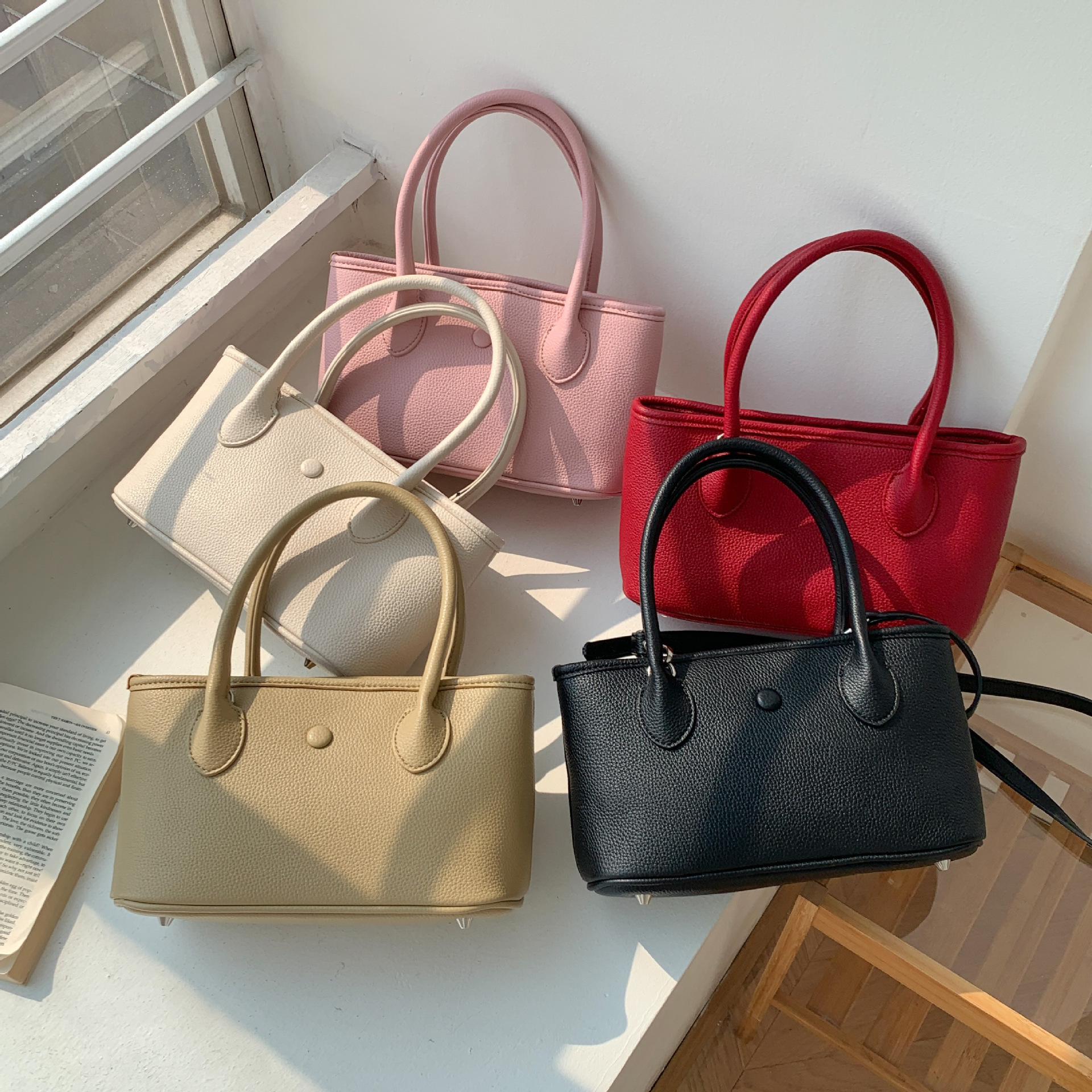 Free shipping designer bags for womens Shoulder bags sliver red beige black New minimalist and high-end versatile shoulder bag