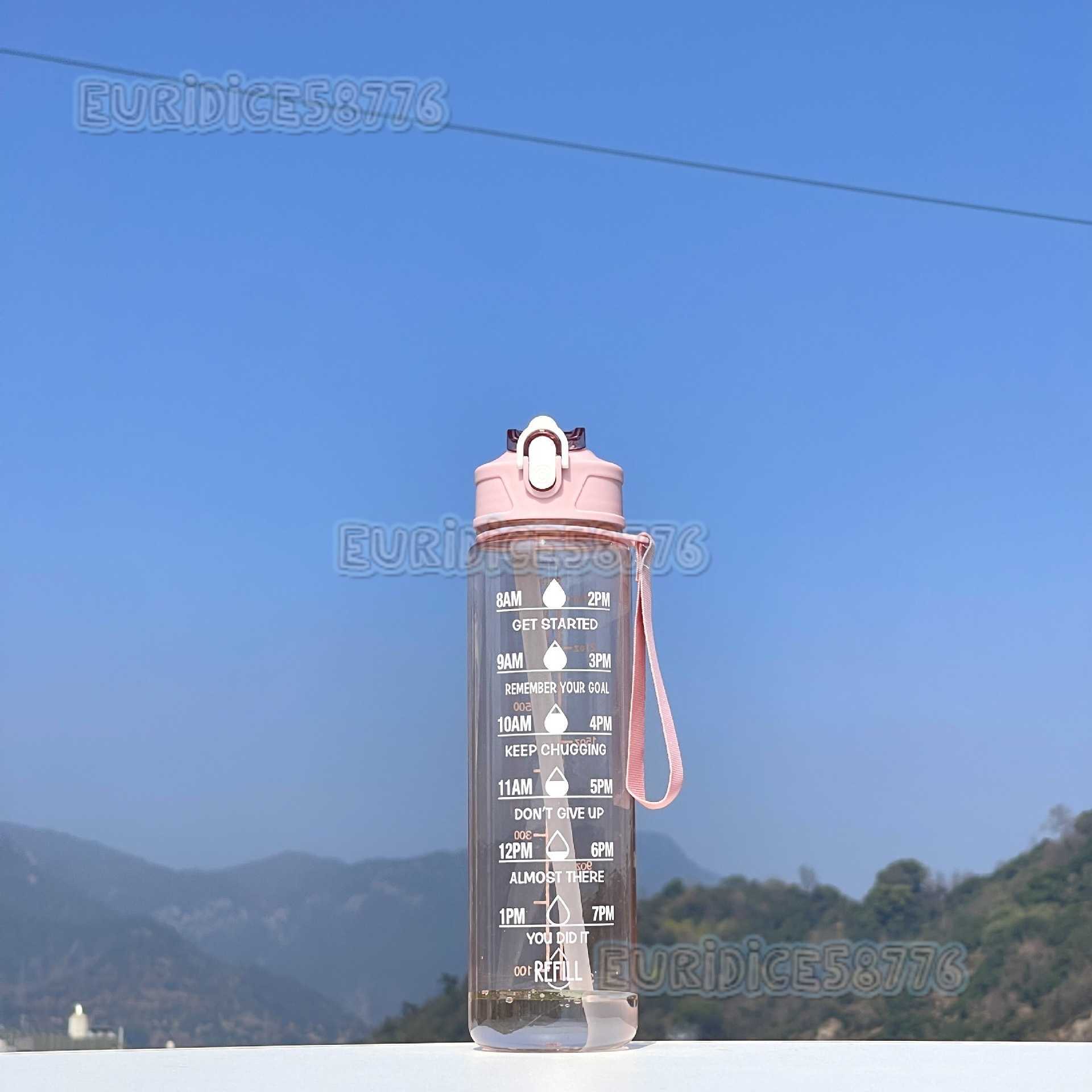 Outdoor Fitness Sports Water Cup High Temperature Resistant Large Capacity Scale Portable Casual Space Cup H250911