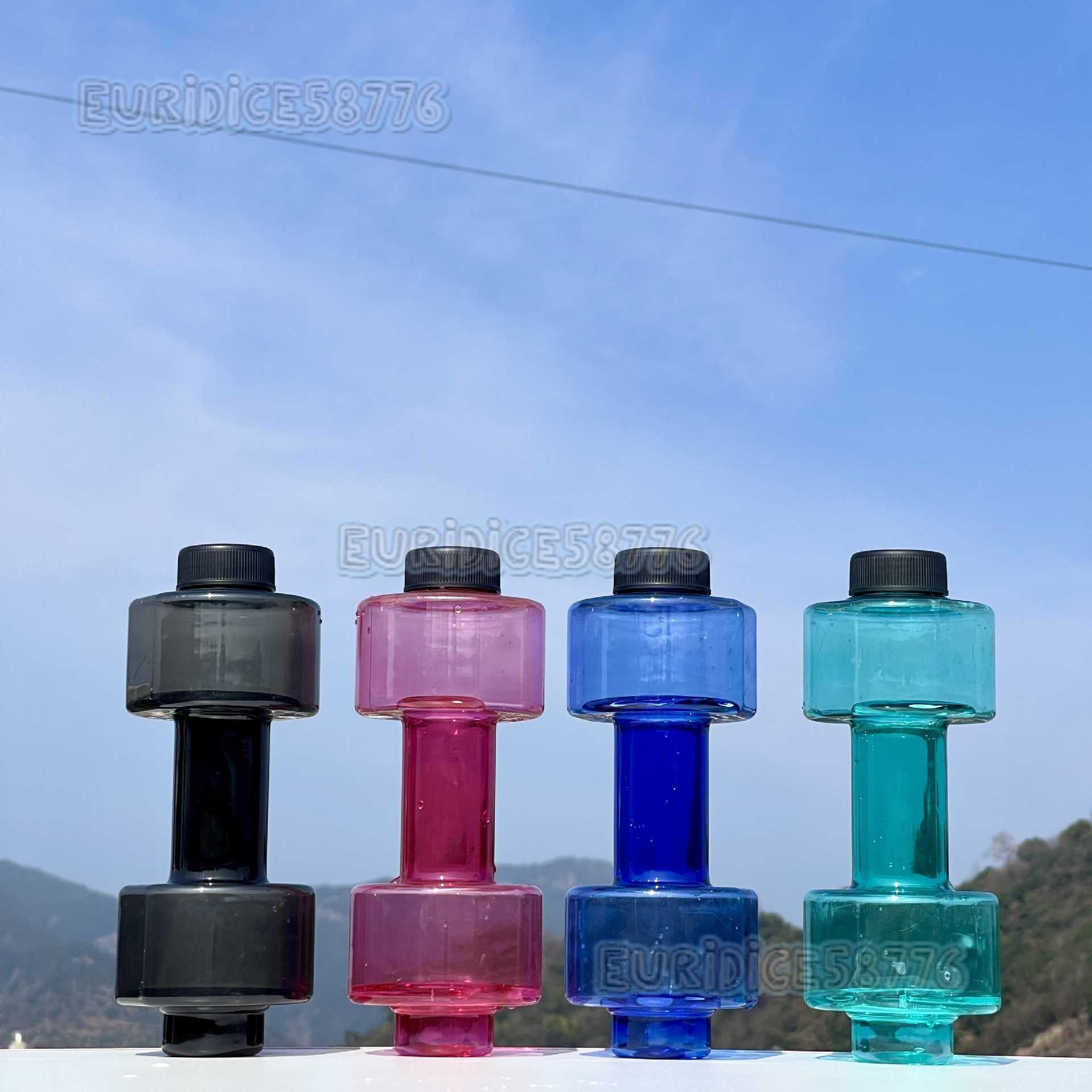 Summer Outdoor Small 550ml Dumbbell Water Cup Fitness Sports Water Bottle Plastic Cup Student Personalized Water Cup H250911