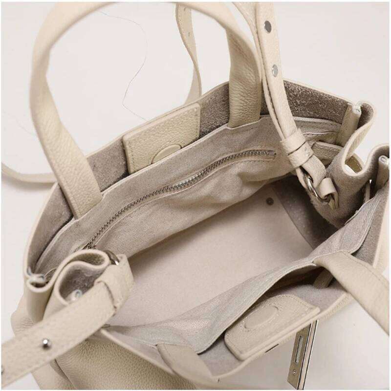 2025 New Togo Calfskin Women's Handbag Genuine Leather Crossbody Purse Fashion Designer Shoulder Ladies Tote Bag