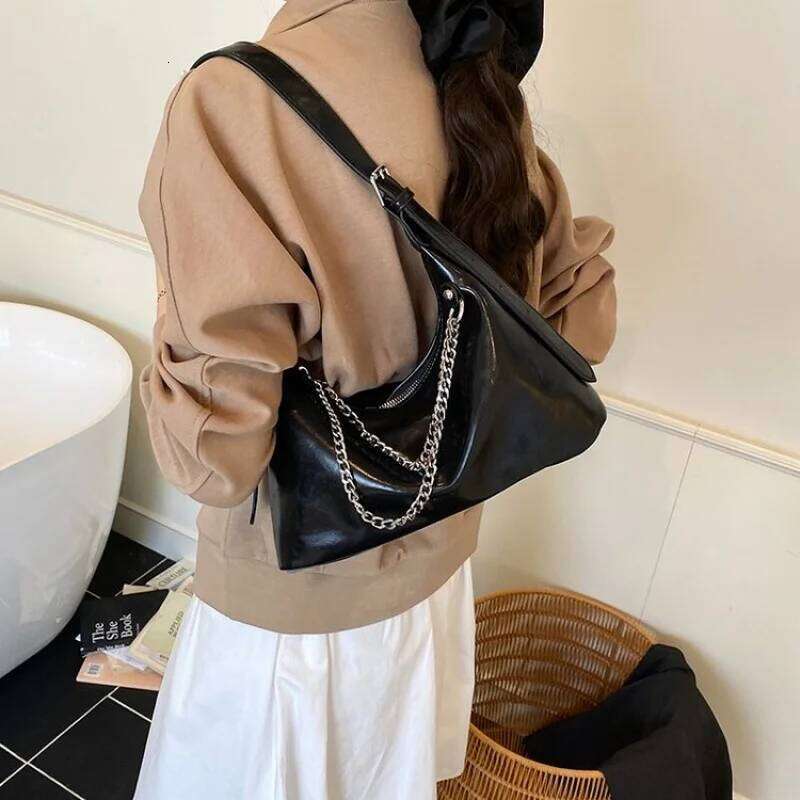 Elegant Handbag Ladies Premium Leather Construction Brand Exclusive Famous Designer Collaboration