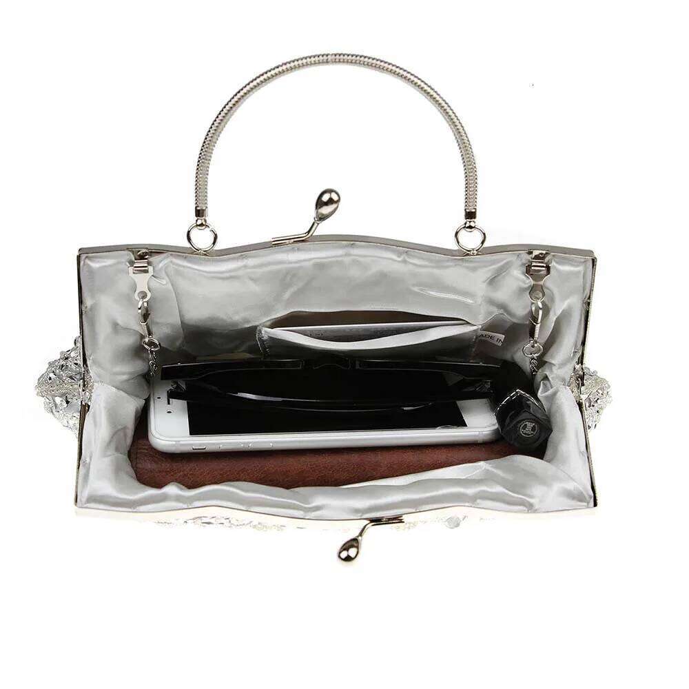 Clutch Ladies Beads Evening Bags Wedding Party Bridal Embroidered Handbag Women Solid Retro Small Totes Mini Wallets