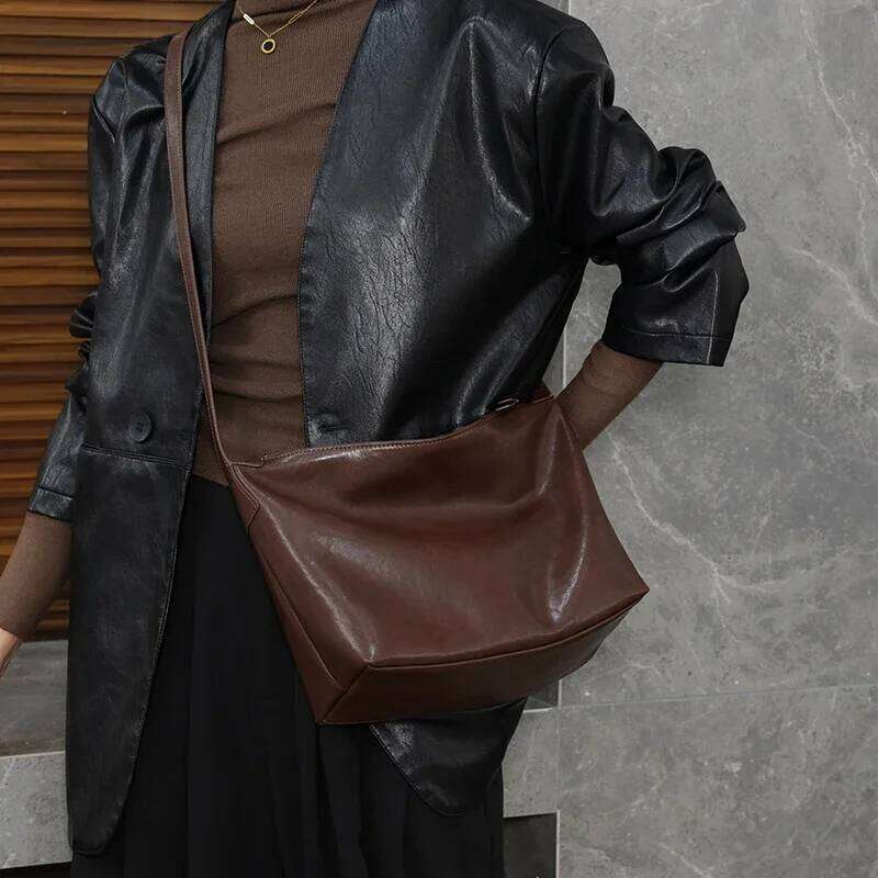 Women's Cowhide Genuine Leather Shoulder Bag Female Designer Retro Handbags Ladies Commuting Large Capacity Hobos Bags