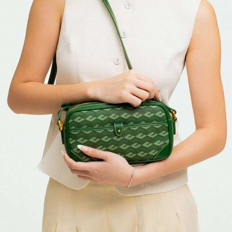 CHRISTY NG Multi-Functional CAMERA TOTE Bag: Eco-Friendly Shoulder Bag For Travel, Shopping Daily Use, Durable & Fashionable Design