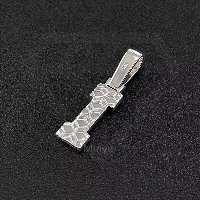 Custom Single Letter Pendants Hip Hop Jewelry with Baguette Moissanite Diamond Fashionable Pendants Charms for Men Women