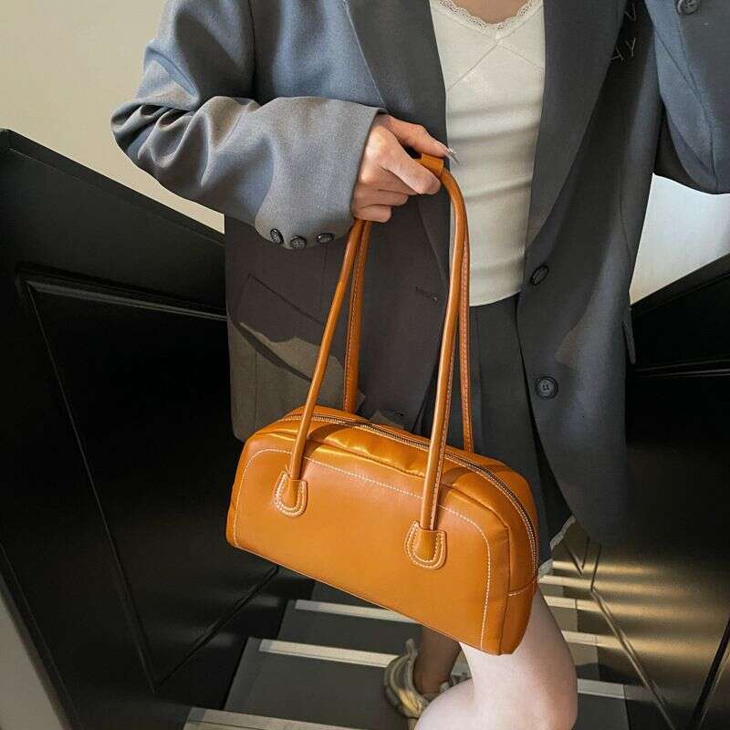 Milad Women's Large Capacity 2025 New Fashion Trendy Ladies Niche Design Single Shoulder Pillow Bag