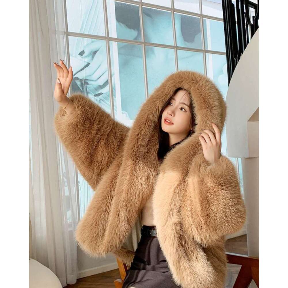 Women's Clothing New Fox Women's Artificial Autumn And Winter Thickened Haining Fashion Fur Coat Women