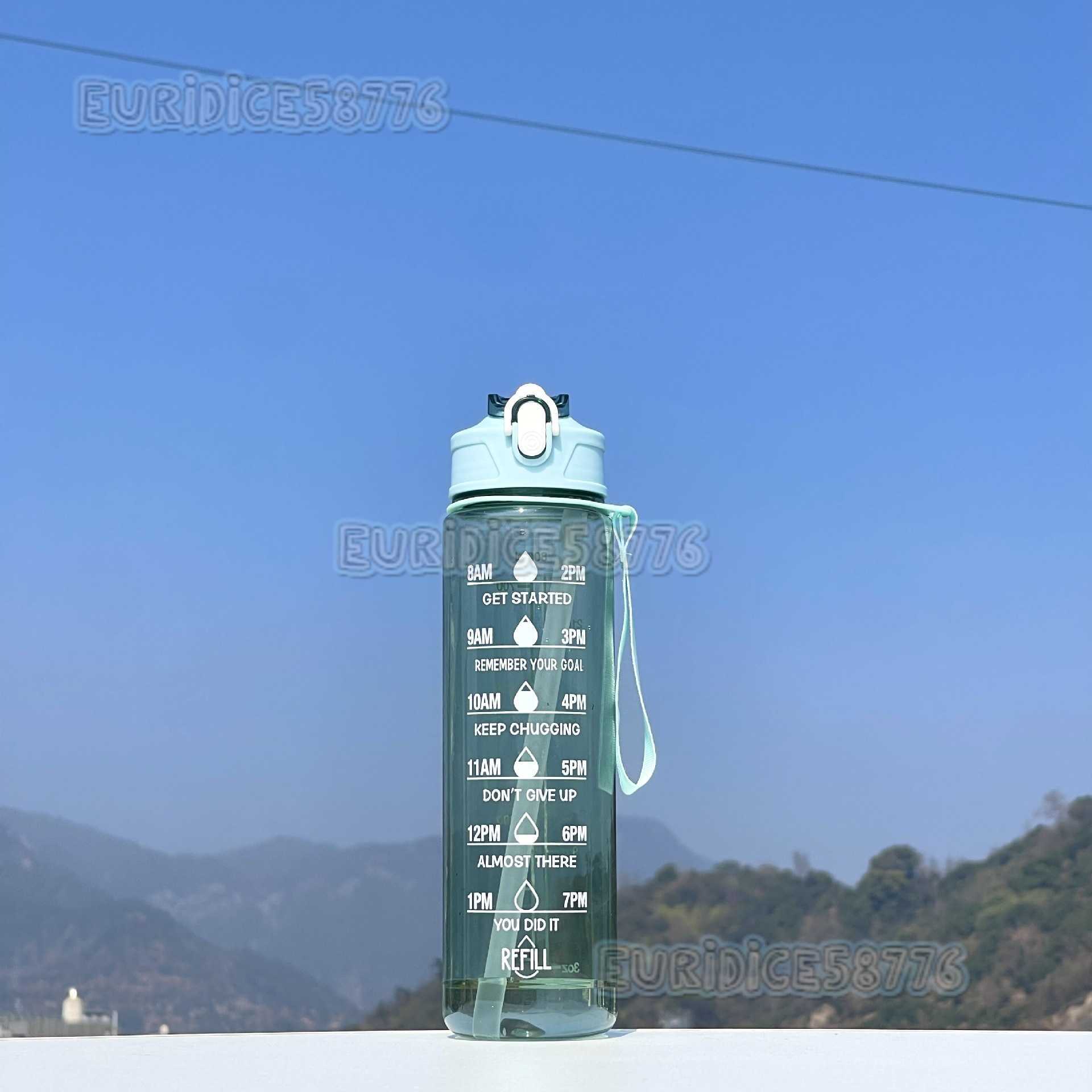 Outdoor Fitness Sports Water Cup High Temperature Resistant Large Capacity Scale Portable Casual Space Cup H250911