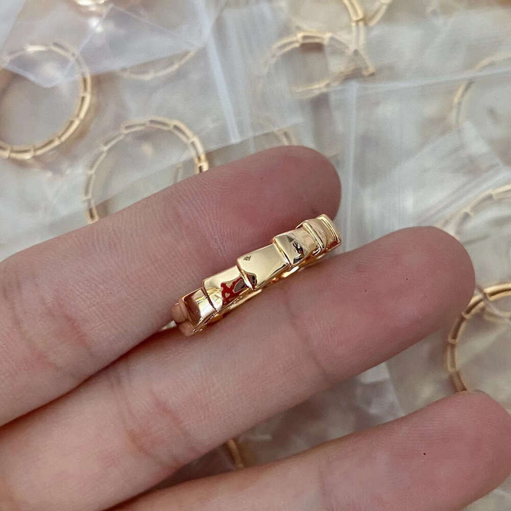 High Version Bone for Women Head Men's Valentine's Day Gift Couple Snake Shape High-end Sense Ring