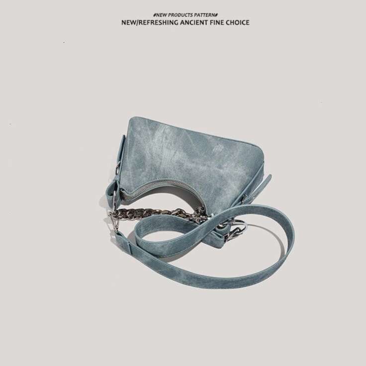 Underarm for Women 2025 Autumn Winter New Designer Bags High-Quality Texture Chain Crossbody Baguette Bag