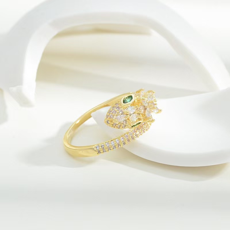 Crown zircon snake shaped open ring, spirit snake index finger ring, minimalist tail ring