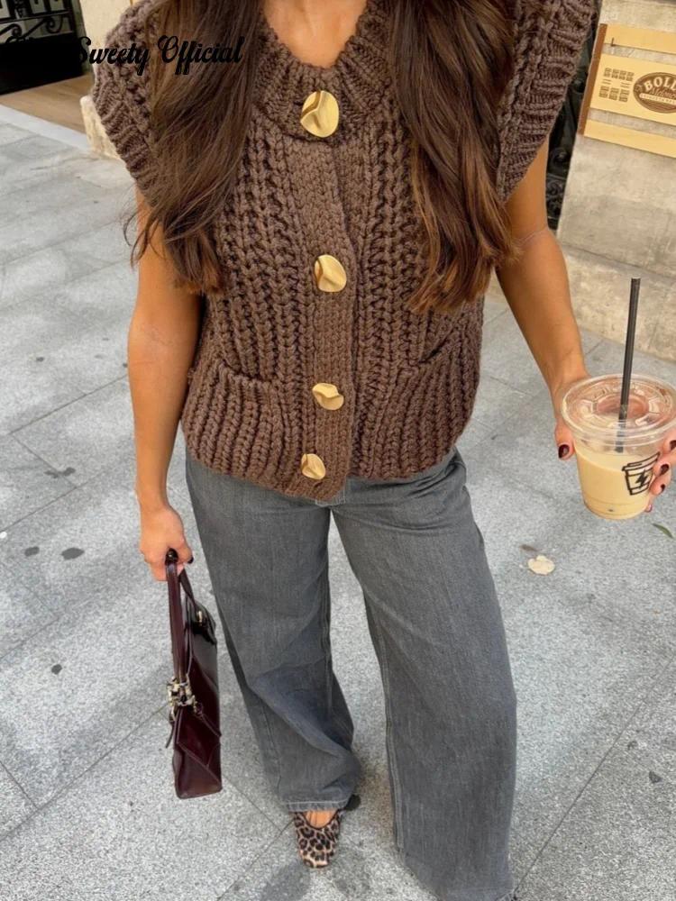 Casual Brown Knit Vest Women Vintage O Neck Single Breasted Pocket Sweater Vests 2025 Autumn Winter Solid Sleeveless Lady Tops