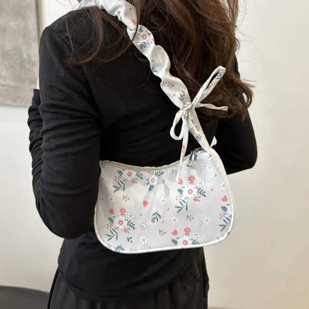 Elegant Flower Pattern Printing Shoulder Bag Bow Large Capacity Sweet Canvas Bag Wrinkle Underarm Bag Lovely Tote Bag Outdoor W250911