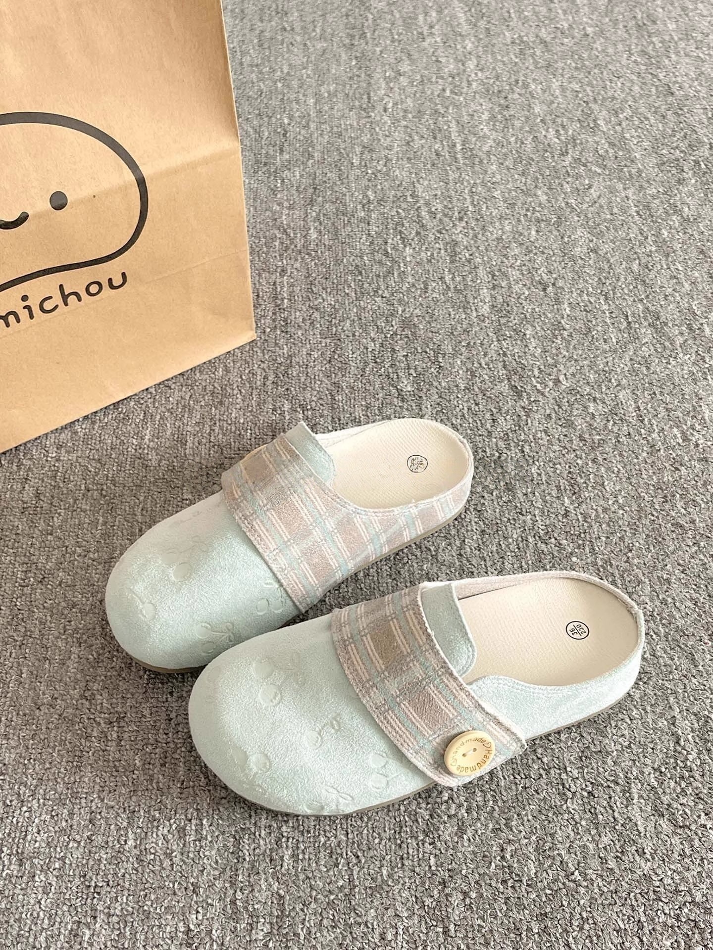 Women's Closed Sandals Autumn New Designer Shoes Women's Outdoor Shoes Flat Bottom Baotou Half Slippers Wearing Lazy Single Shoes
