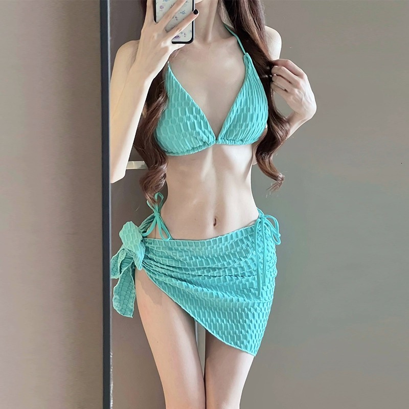2025 New Bikini for Women Three-Piece Set High-End Sexy Small Chest Gathered Beach Vacation Swimsuit