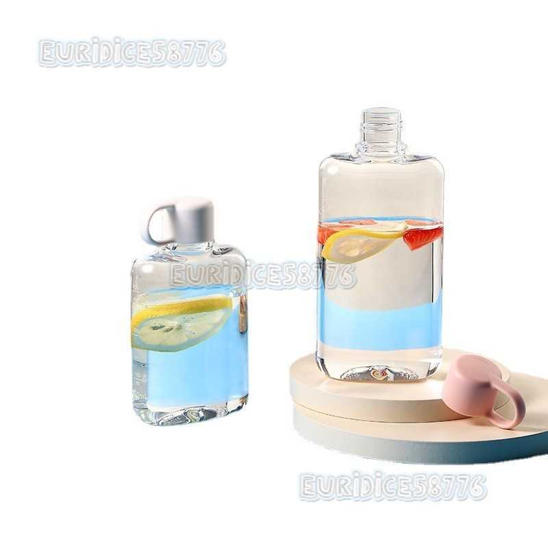 Fresh Style Portable Flat Bottle Plastic Cup Outdoor Summer Portable Large Capacity Antidrop Transparent Tritan Space Water Bottle H250911