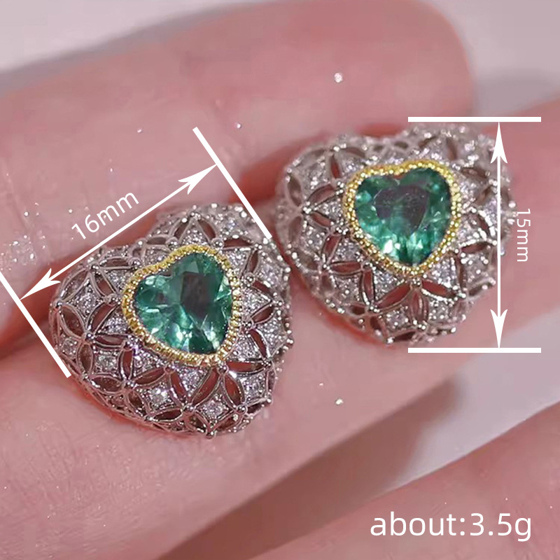 Choucong Stud Earrings Vintage Jewelry 925 Sterling Silver Heart Cut Emerald CZ Diamond Gemstones Party Elegant Women High Quality Women Wedding Earri