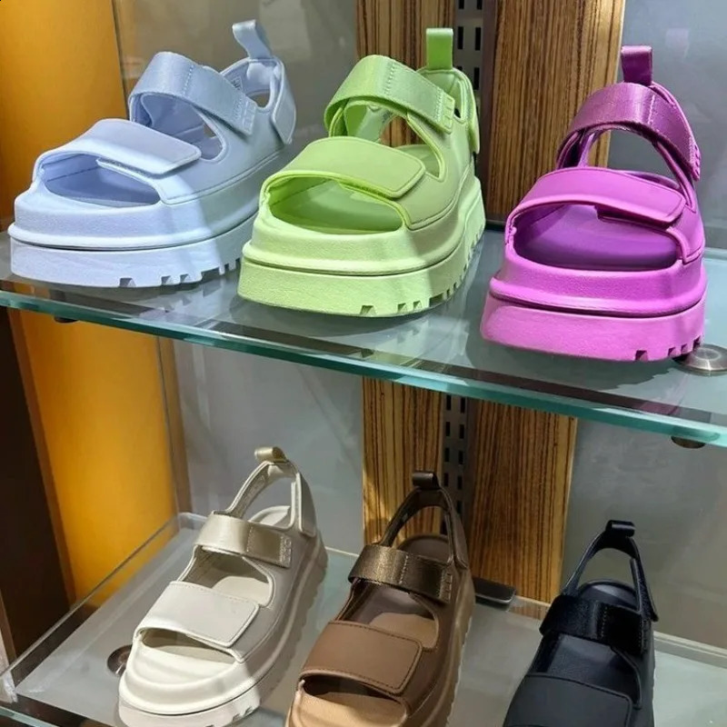 Summer Casual Lowheeled Thicksoled Beach Sandals A seller in Womens Fashion 250911