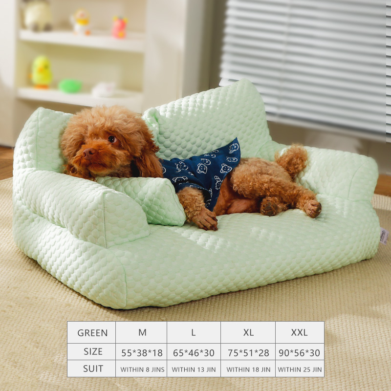 Versatile Sturdy Pet Bed with Quick Dry Feature Suitable for Kittens & Puppies at Home & Kennel