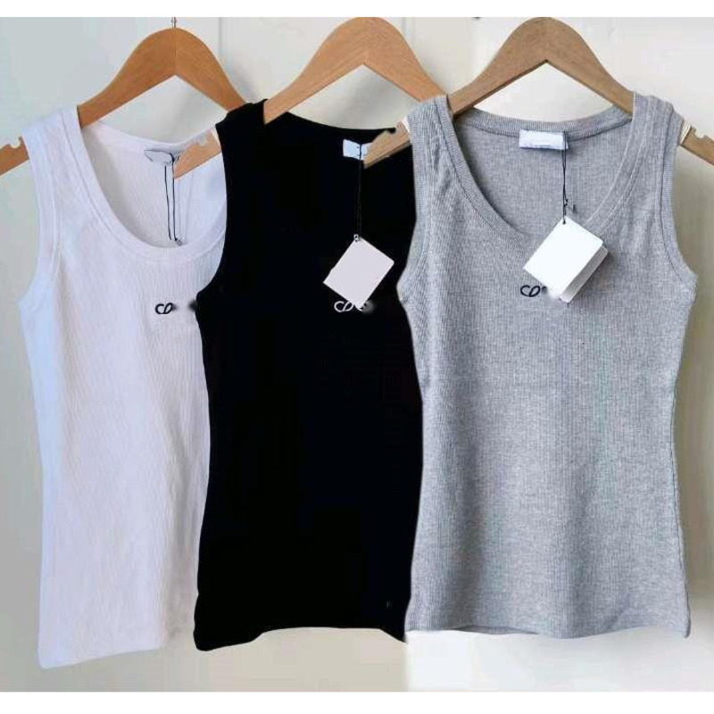 Designer Tshirt Clothes Women Embroidery Tank Tops Women Summer Short Slim Navel Exposed Outfit Elastic Sports Knitted Tanks