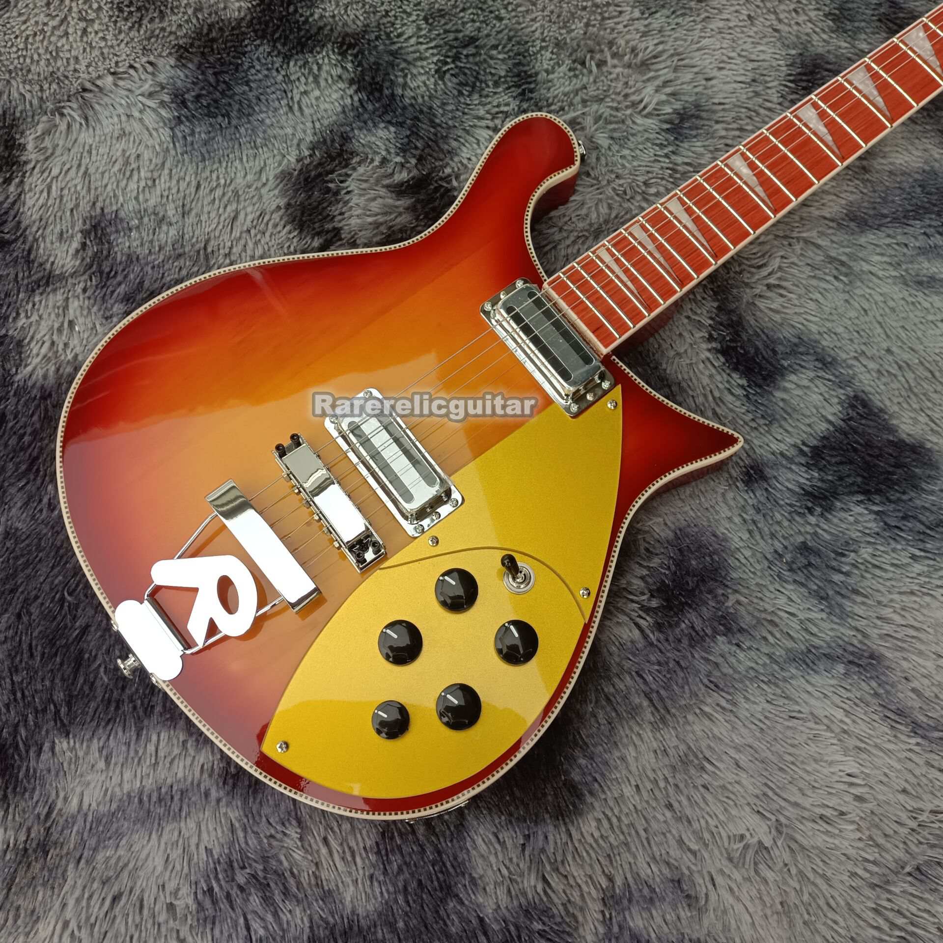 660 6-String Sunburst Electric Guitar with Silver Accessories, Poplar Body and Maple Neck