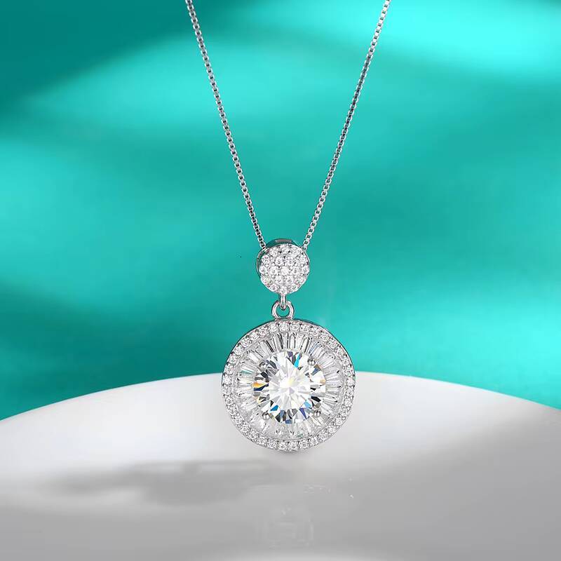 S925 Sterling Silver 2 moissanite Moissanite Diamond Necklace Versatile HighEnd round Pendant Daily Wear Gift for Girlfriend