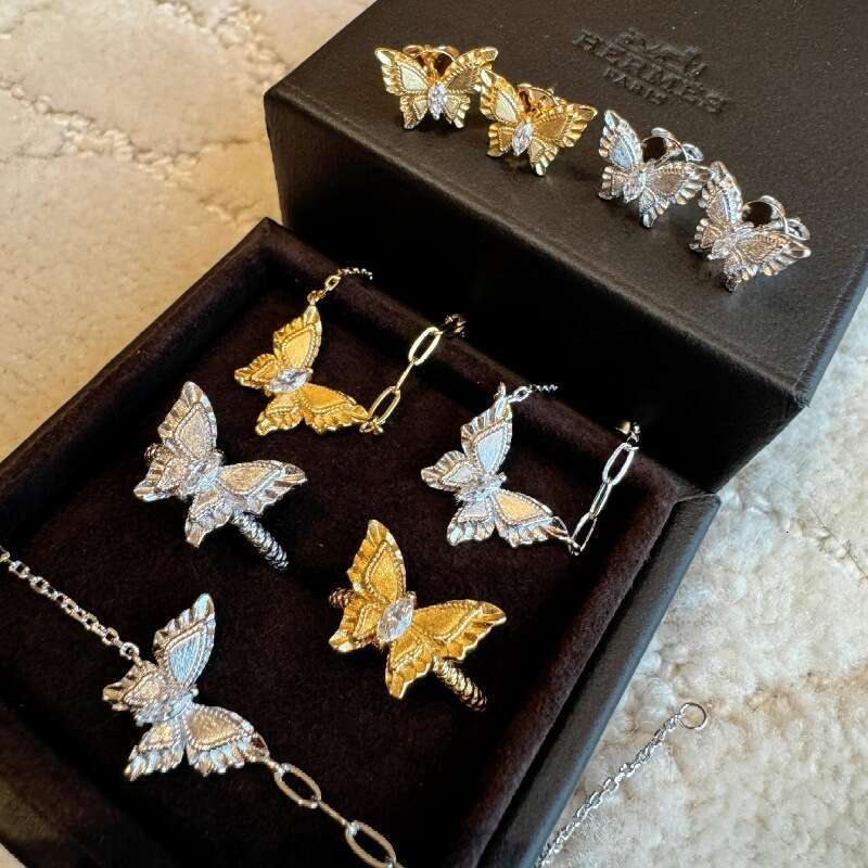Light Luxury High-End Niche Designer Brushed Phantom Butterfly Inlaid Diamond Vintage Style Necklace Earrings Ring Bracelet Set