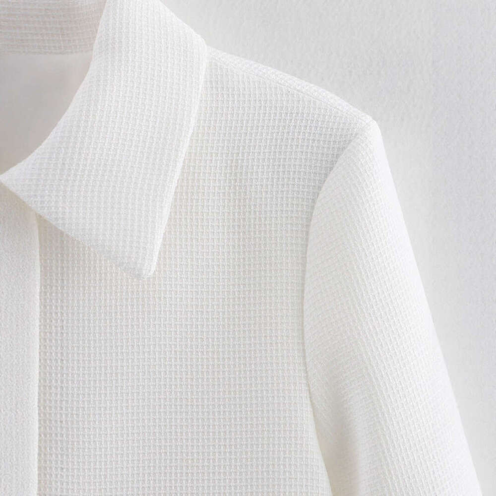 DHEssentials 2025 Fashion Small Chanel Style White Coat for Women 924091