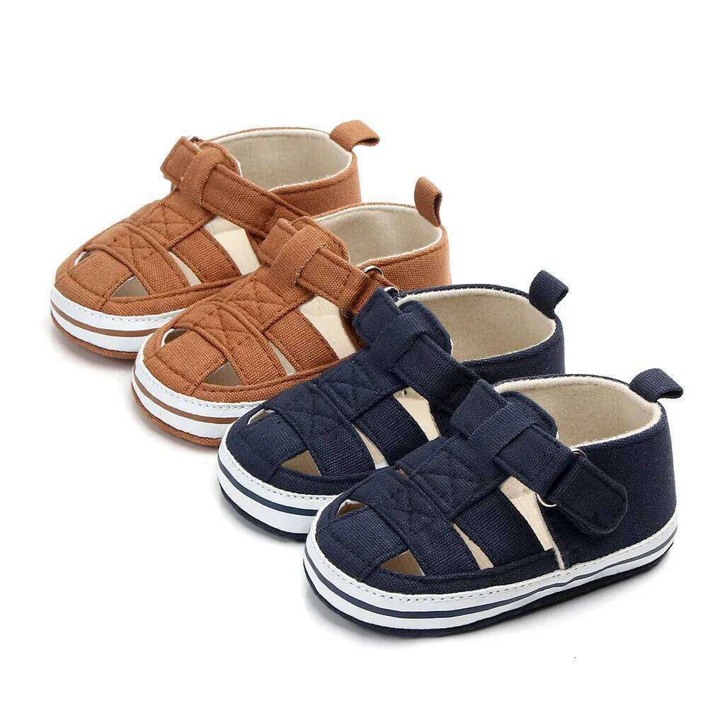 Baby breathable toe-covered summer and spring baby walking shoes