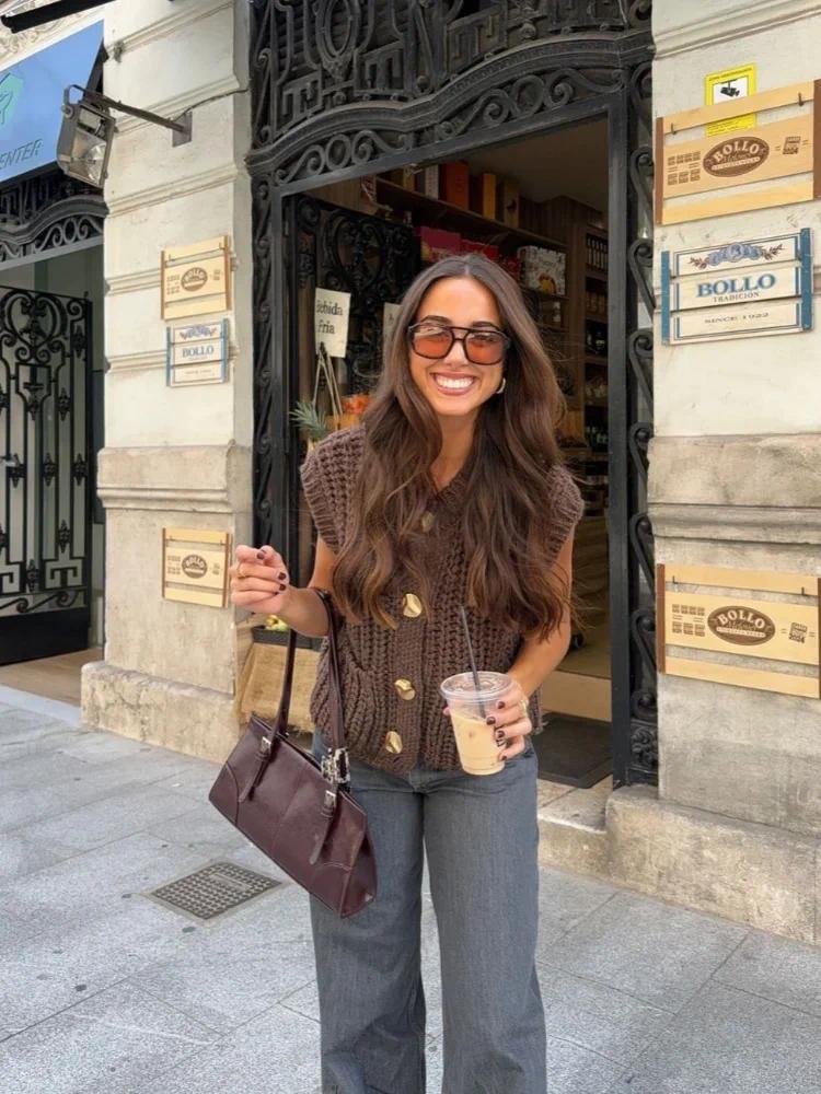Casual Brown Knit Vest Women Vintage O Neck Single Breasted Pocket Sweater Vests 2025 Autumn Winter Solid Sleeveless Lady Tops