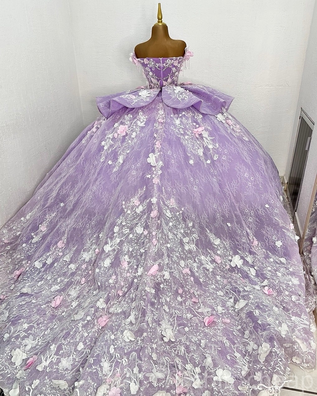 Princess Lilac Quinceanera Dresses Sweetheart Floral Lace Beaded Vintage Ball Gown Elegant Lace Birthday Party Dress 16 Years Prom Gowns