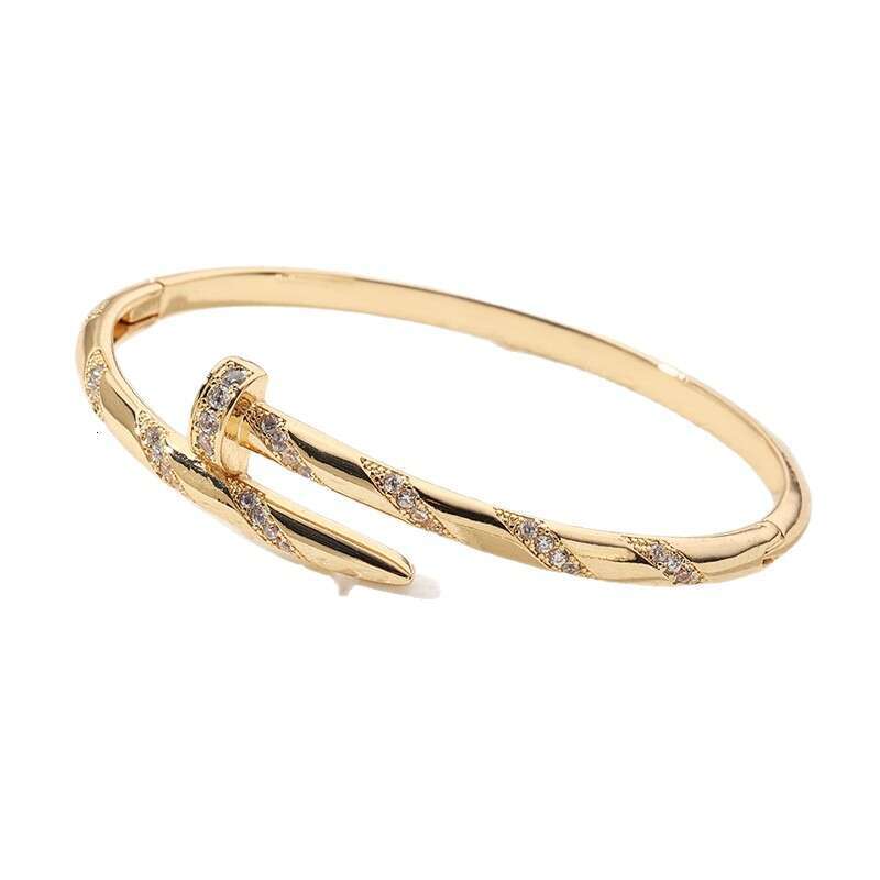 Gold Tone designer bracelet for womennail bracelet luxury jewelry Cross niche full diamond bracelet hip-hop cool high-end bracelet hand jewelry wholes