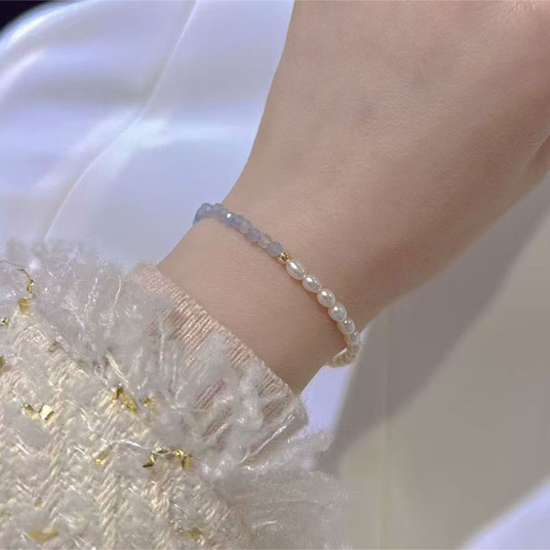 yeyipearl Pearl and Crystal Bead Bracelet for Women, Dainty Gold Plated Minimalist Jewelry, Adjustable Hypoallergenic Elegant Gift for Daily Wear
