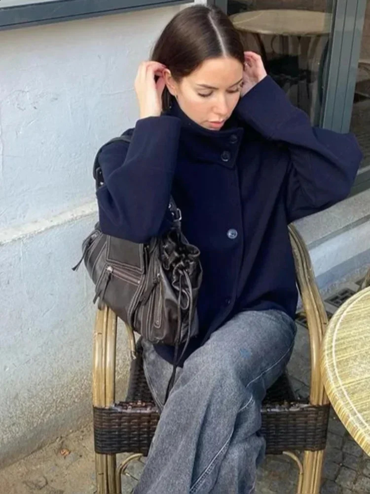 Solid Woolen Blend Casual Coat Women Stand Collar Long Sleeve Single Breasted Fashion Jacket Autumn Lady High Street Outwear 250911